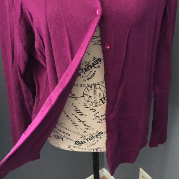 Gorgeous dark plum colored button up cardigan 1X - Picture 3 of 8